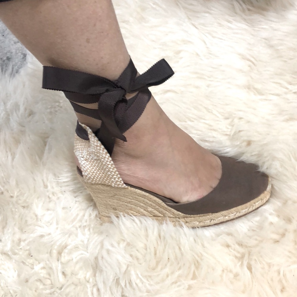 Christian Louboutin Espadrilles. Wedge Heels with Platform. Size 6